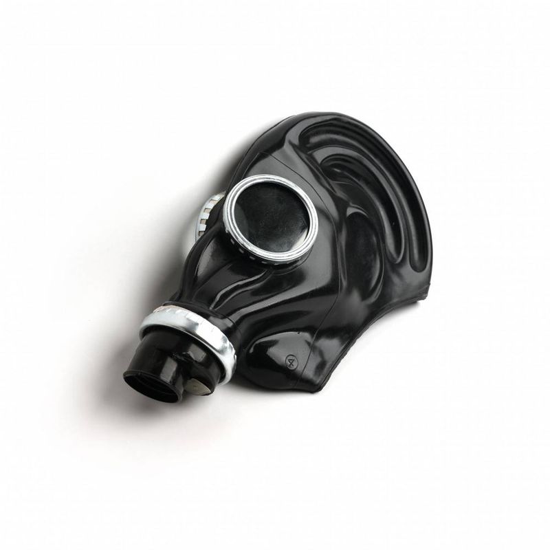 Classic 80s Fetish Rubber Gas Mask image 4